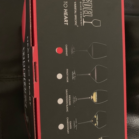 Riedel wine glass heart to heart. 2 glasses - Picture 5 of 5